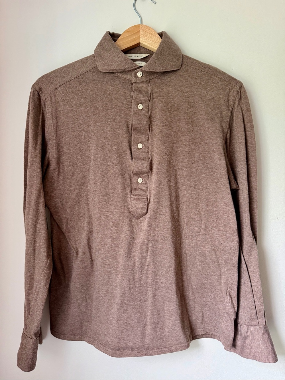 Suitsupply men’s 15.5 Egyptian Cotton Long-Sleeve Polo Shirt Popover Brown
